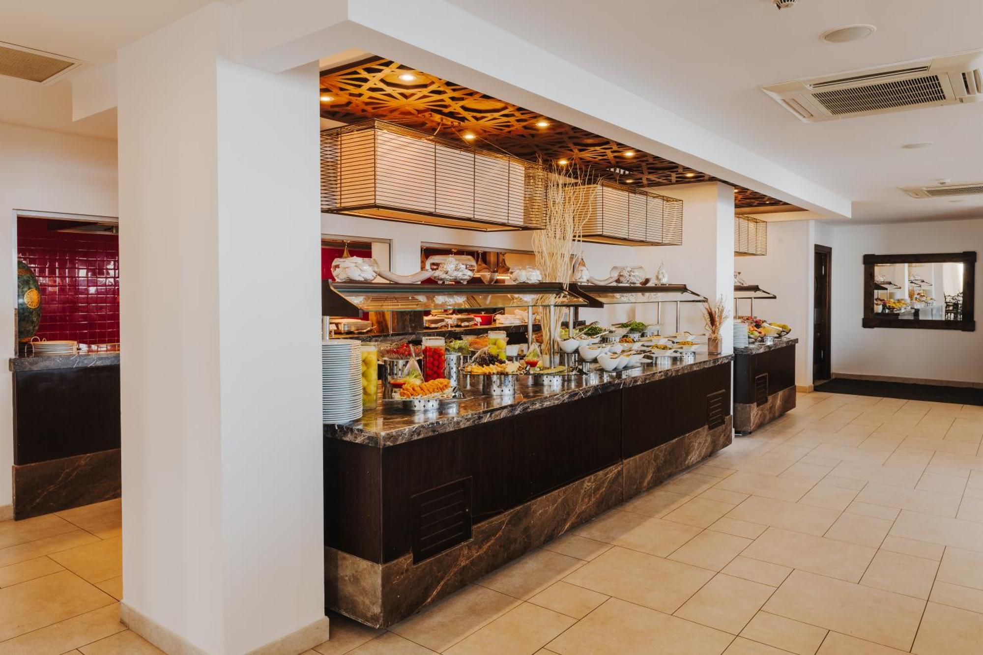 Arkin Palm Szálloda 5*